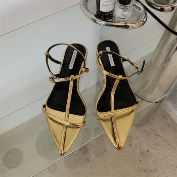 2023 חדש מותג נשים סנדל אופנה צר שטוח העקב גלדיאטור גבירותיי נעליים מחודדות הבוהן סנדלי קרסול אבזם פאטוס Muje