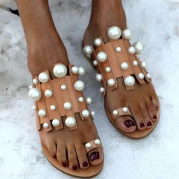 2023 חדש נשים נעלי קיץ פרל נשים שקופיות שטוחות מזדמנים נשים מחוץ חוף כפכפים גודל גדול נעלי נשים 36-43