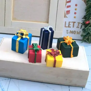 5PCS 1/12 בקנה מידה זעיר הבובות מתנת חג המולד קופסת אביזרי קישוט בית הבובות חג המולד קופסת מתנה לקישוט