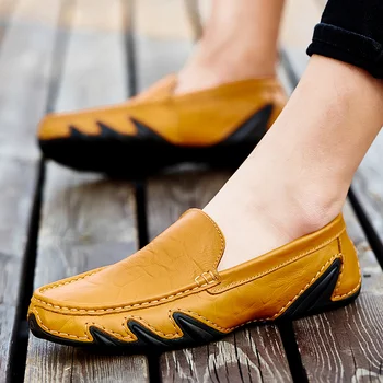 Mens נעלי מוקסינים לנשימה השמלה להחליק על שחור נהיגה נעליים 2023 אמיתי עור לגברים נעליים מזדמנים מותג נעלי היוקרה