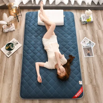 בסגנון יפני טאטאמי מצעים רכים שטיח נגד החלקה לעבות את המזרן בחדר השינה רהיטים מעונות סטודנטים המיטה מזרן ישן כרית מחצלת