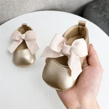 תינוק חדש נעלי תינוק נעלי נשים עור סוליית גומי אנטי להחליק פעוט הראשון הליכונים לתינוק שזה עתה נולד בנות העריסה נעליים